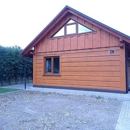 Apartamentydvorskie Neu Sandez Exterior foto